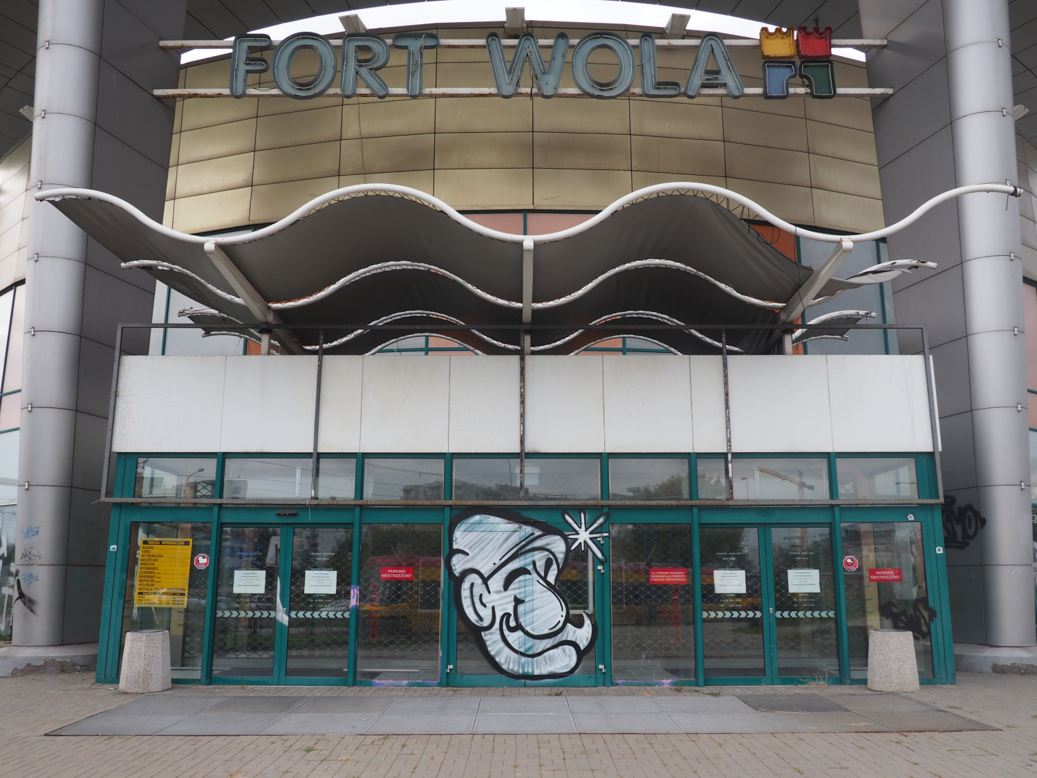 Zdjęcie architektury budynku Centrum handlowe Fort Wola